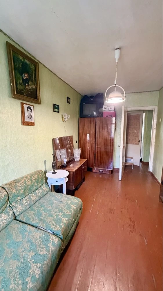 Продается 3-х комнатная квартира в районе Красного моста