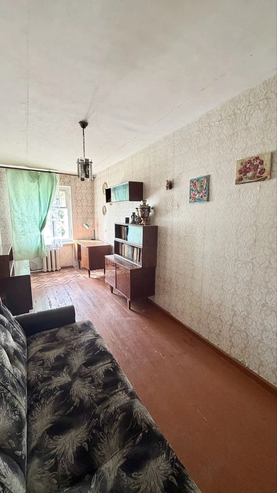 Продается 3-х комнатная квартира в районе Красного моста