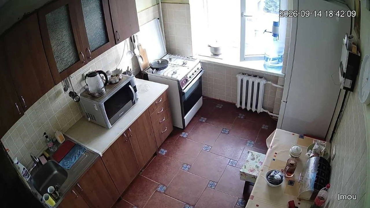 Продаж в Рясне 1 тепла світла квартира