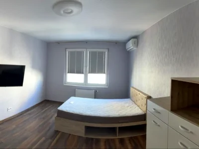 Оренда квартири 1-кімн. 43 м² 17/26 пов.