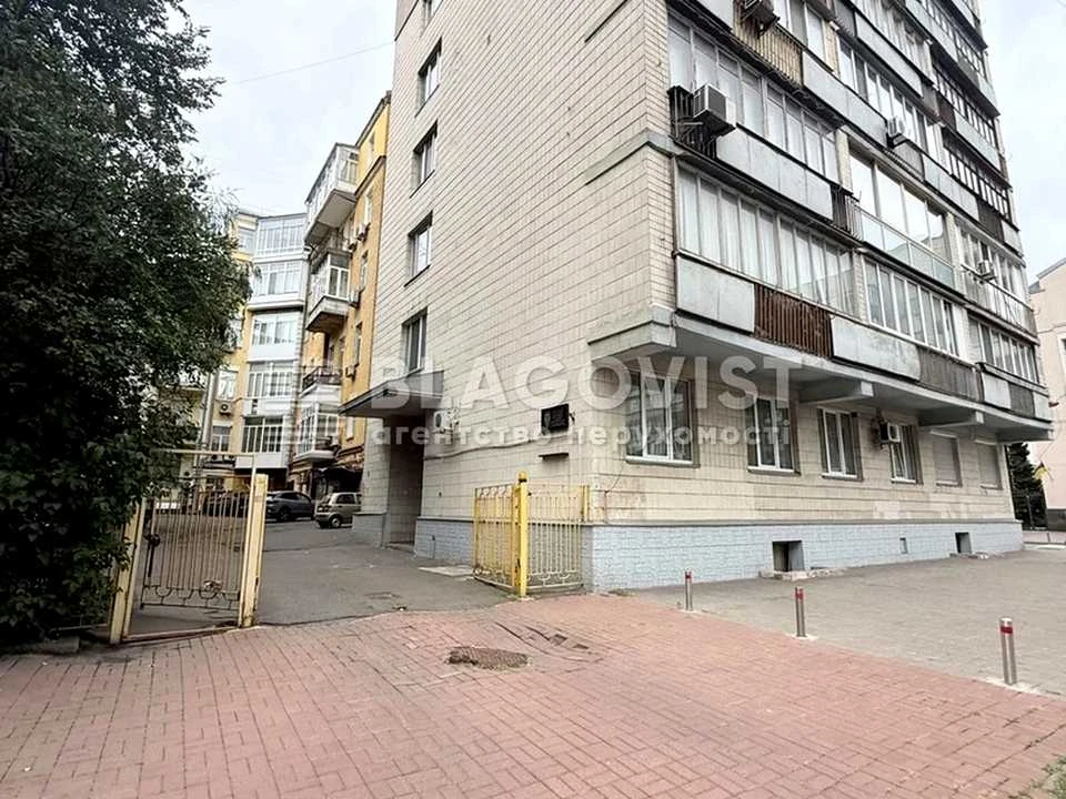 Квартира. Київ, Лютеранська вул.
