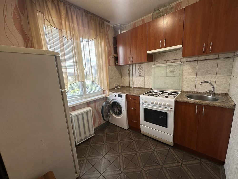 Терміновий продаж Березняки 2 кімнатна