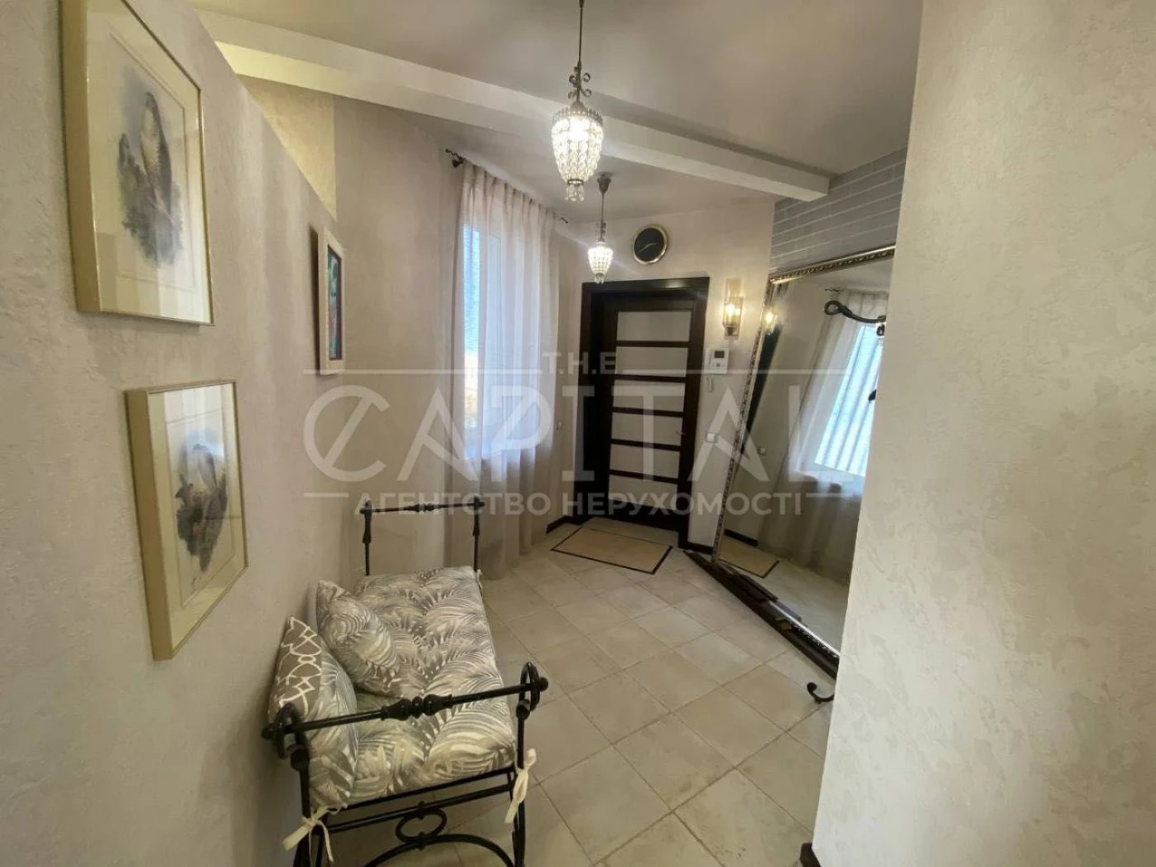 Продаж 3к квартира Амосова генератор, інвертор, підземний па