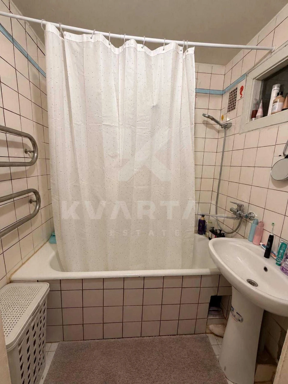 Продаж 2 кімнатної квартири  51 м² Київ