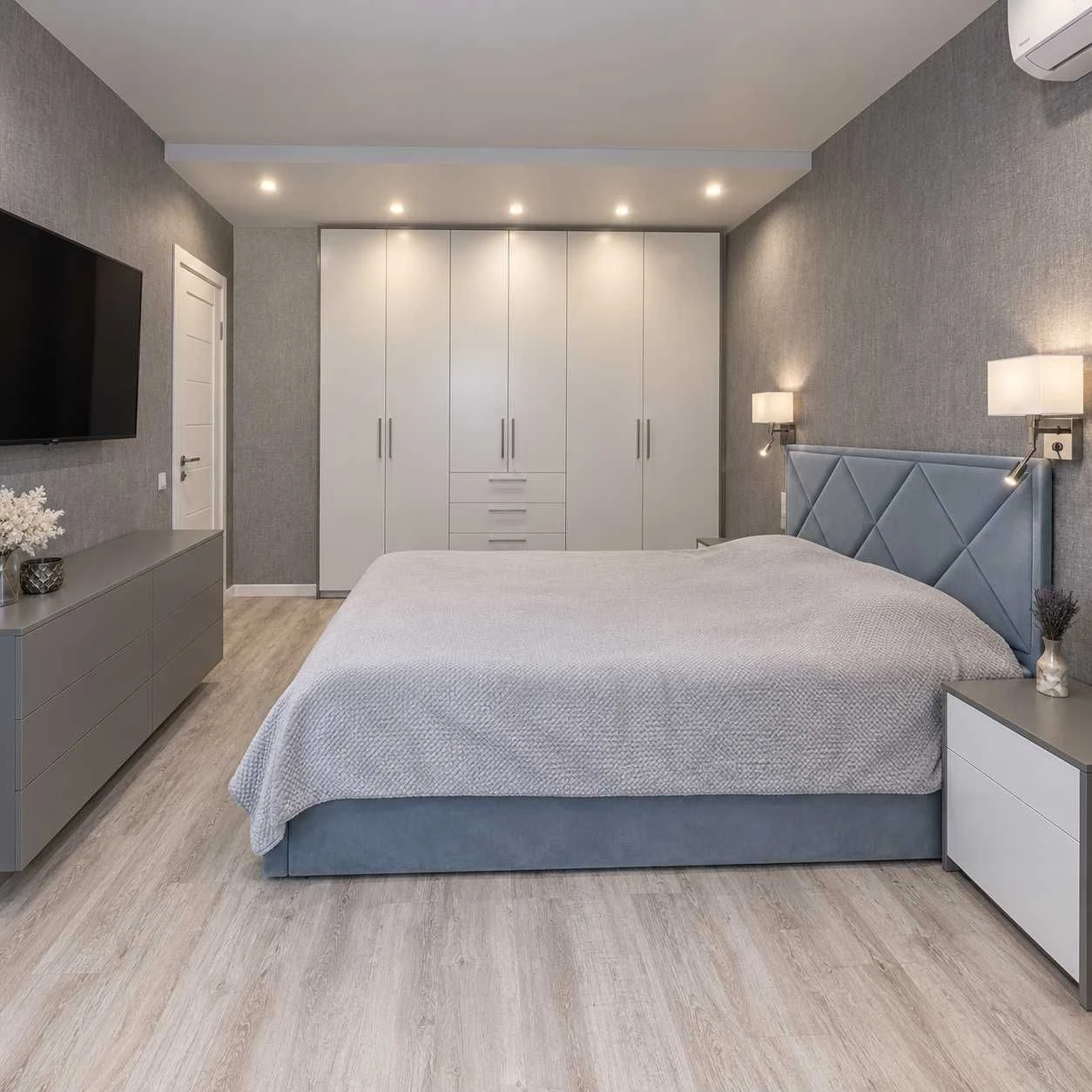 Квартира для семьи на Таирова , 103 м², паркоместо