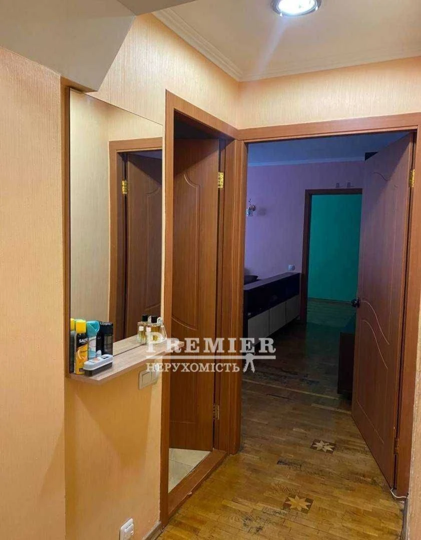 Продам 2-х кімнатну квартиру