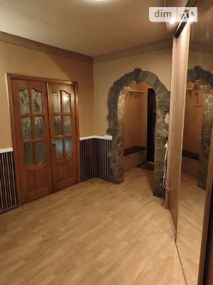Продаж 3к квартири 93 кв. м на просп. Петра Григоренка 1 • I