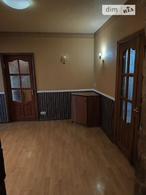 Продаж 3к квартири 93 кв. м на просп. Петра Григоренка 1 • I
