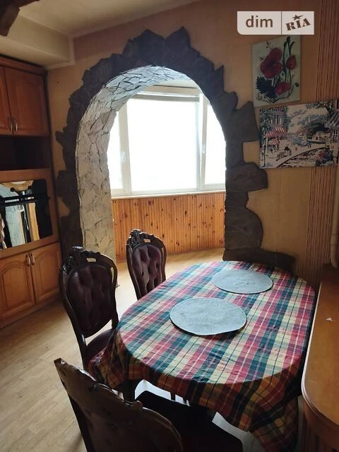 Продаж 3к квартири 93 кв. м на просп. Петра Григоренка 1 • I
