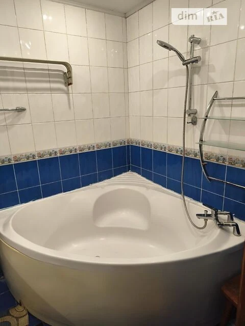 Продаж 3к квартири 93 кв. м на просп. Петра Григоренка 1 • I