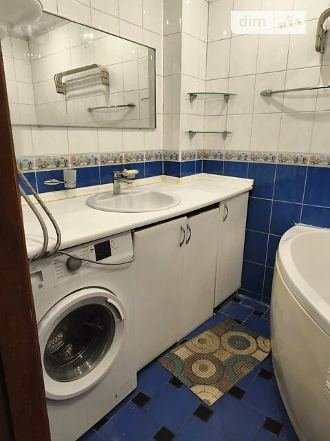 Продаж 3к квартири 93 кв. м на просп. Петра Григоренка 1 • I