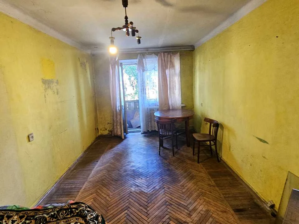 Квартира. Київ, Привокзальна вул.