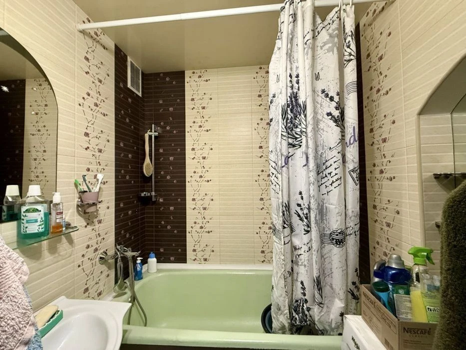 Простора та затишна 3к Виставка. Мінім. офор. 41602