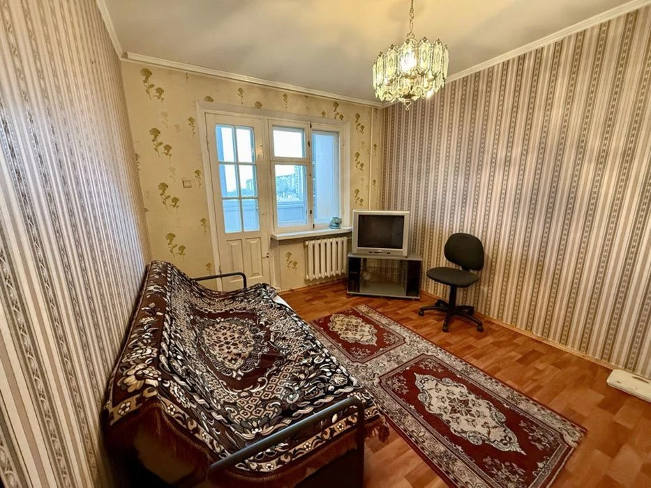 Простора та затишна 3к Виставка. Мінім. офор. 41602