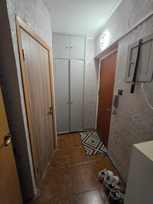 Продаж 1 кім. кв.; Голосіївський р-н; вул. Володимирська 89/