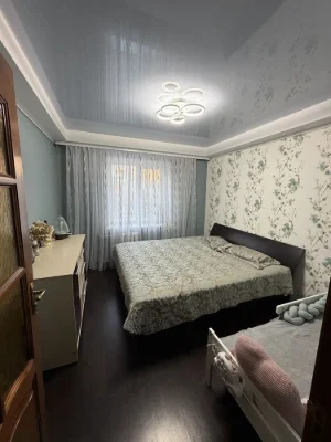 Продаж 2-кімнатної квартири з ремонтом | вул. Мілютенка, 9 |