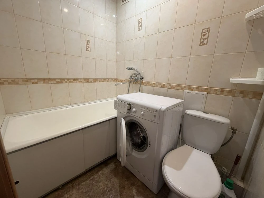 Продам 1 к квартира А. Поля 82, Славутич