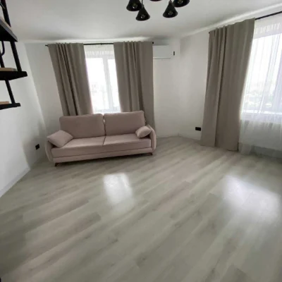 Каскад Позитрон Продам дворівневу квартиру 100 м² Івано-Фран