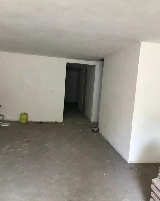 Продам півособняк в центрі міста