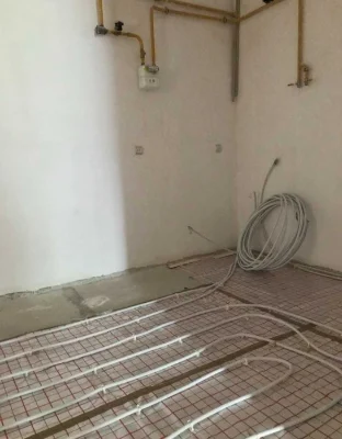 Продам півособняк в центрі міста