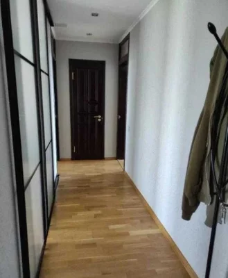 Продам 3-комнатную квартиру на Салтовке