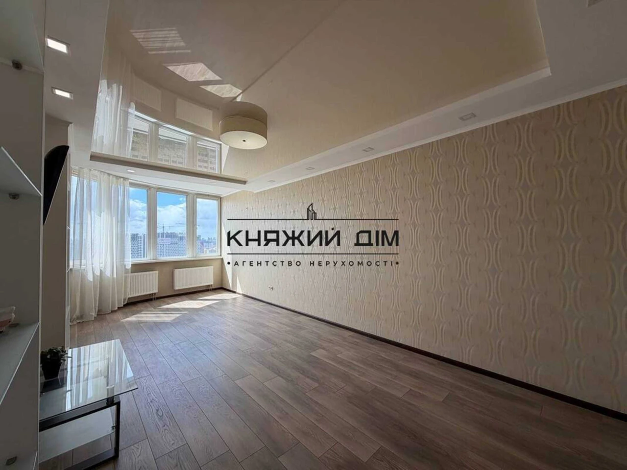 Без комісії! Продаж просторої 1-кімнатної квартири в Дніпров