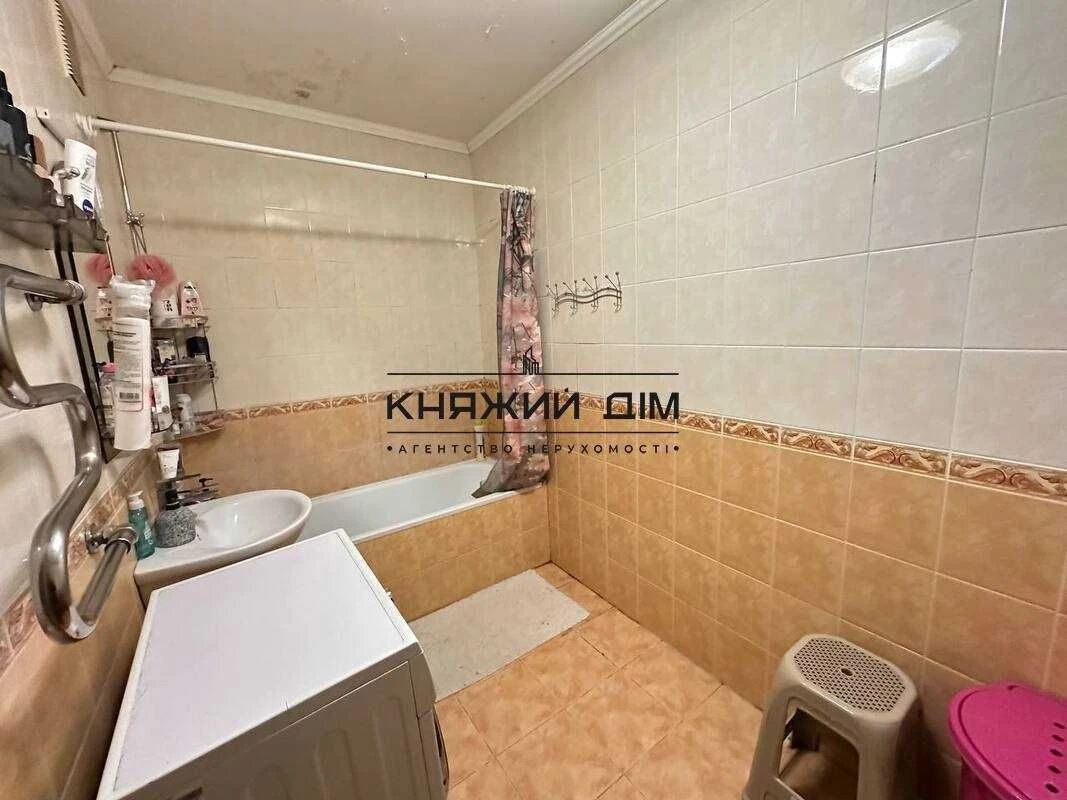 Без Комісії! Продаж 2 кімнатна квартира м. Позняки КОД 21147