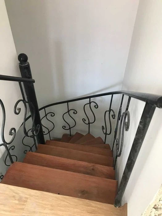 Продаж будинку в центрі  міста