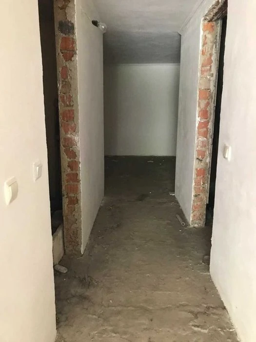 Продаж будинку в центрі  міста