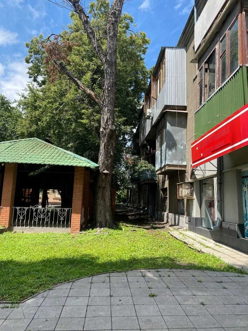 Продам кімнату Центр метро Левада ML