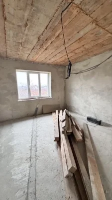 Продаж будинку в чудовій локації, окремі 5 спалень велика ку