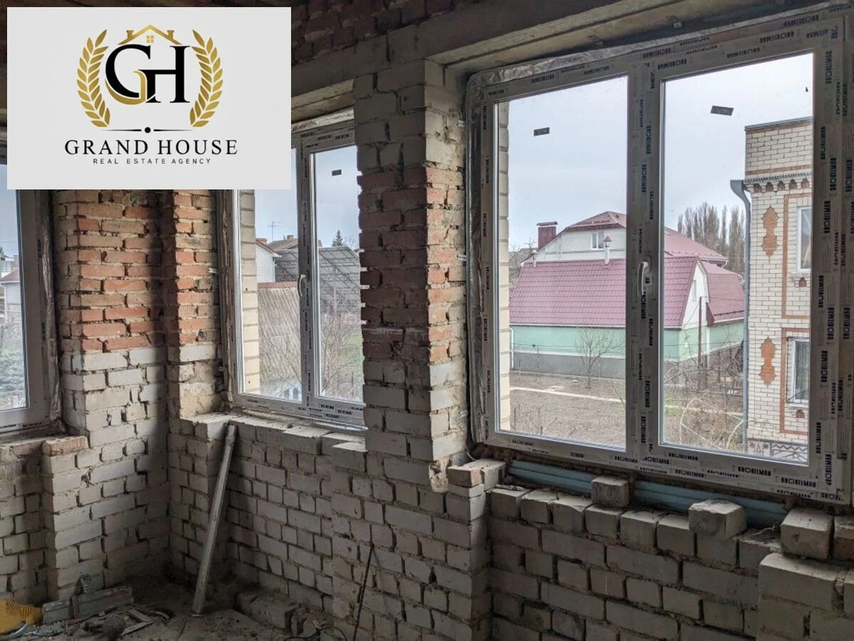 Продам дуплекс  в Лелеківці