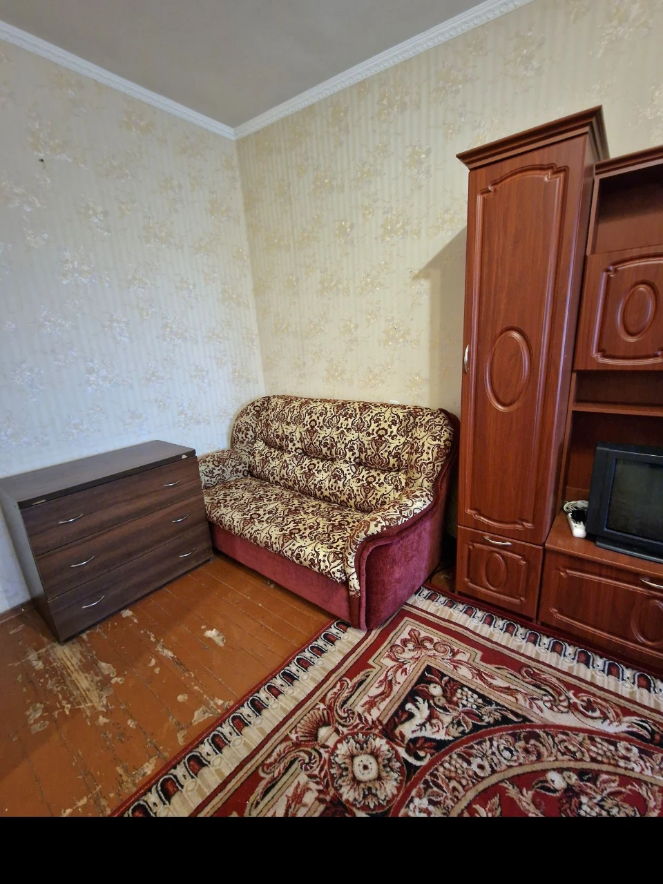 Продам 1 ком.квартиру аинская,центр