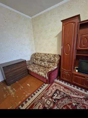 Продам 1 ком.квартиру аинская,центр