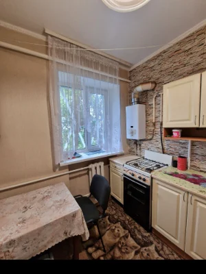 Продам 1 ком.квартиру аинская,центр
