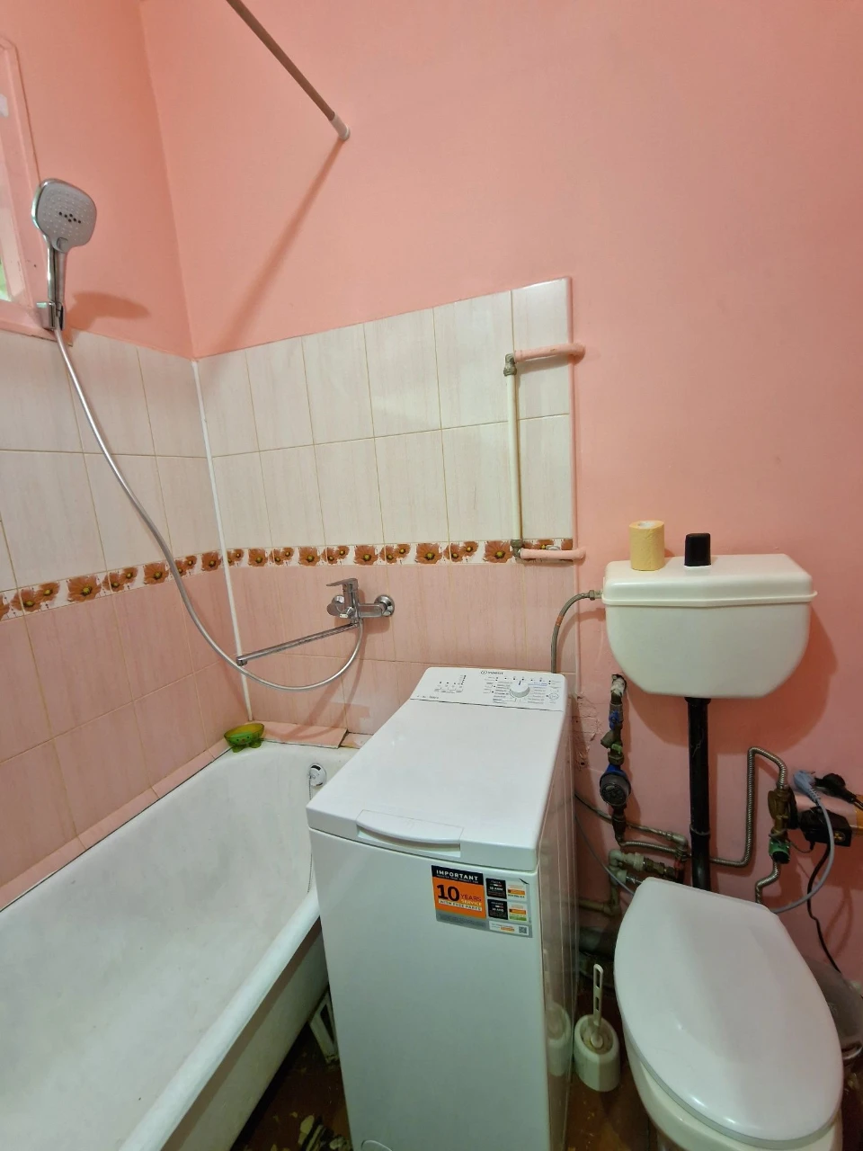 Продам 1 ком.квартиру аинская,центр