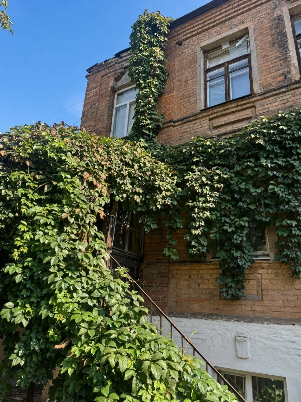 Продам 3 комнатную центр. Продам квартиру в Центре.  Продам