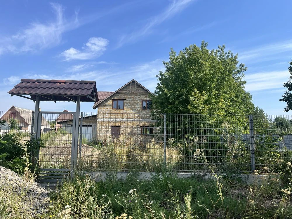 Ціну знижено!Продаж будинку в гарному місці.  Можна під прог