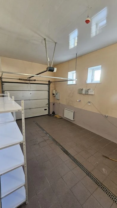 Продам  будинок  район Лелеківка