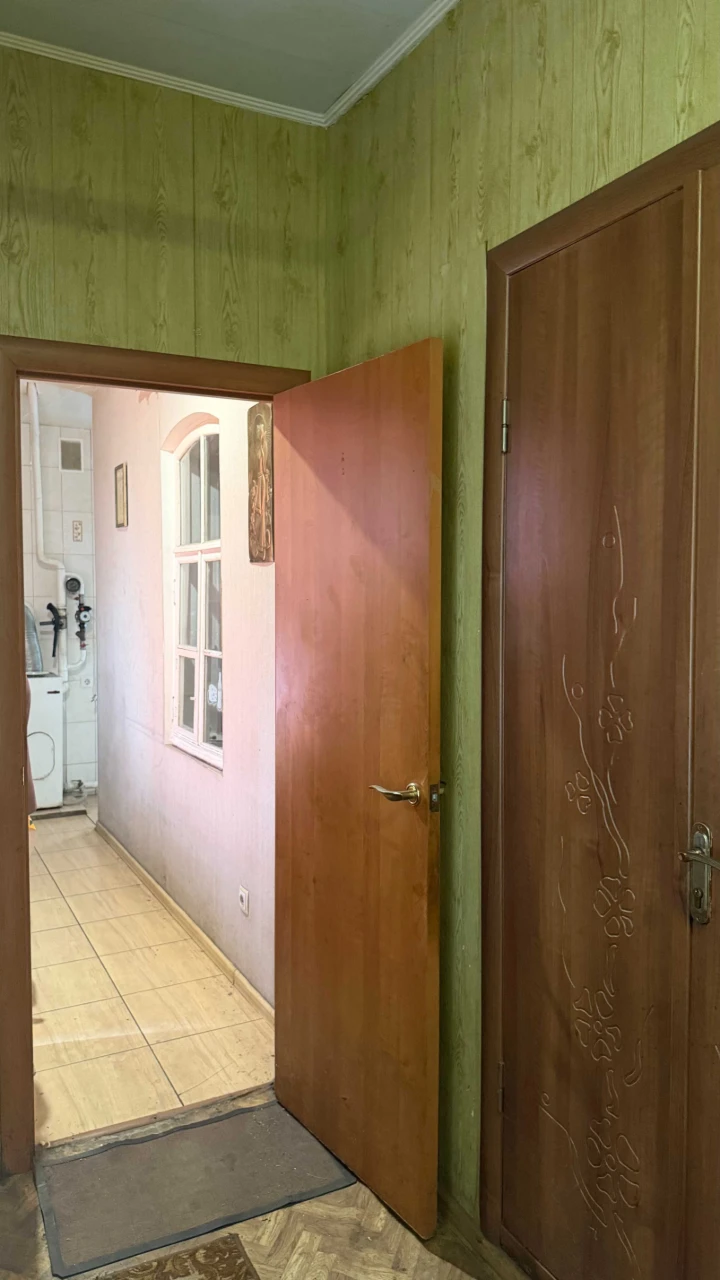 Продаж будинку Червона лінія ( ідеально під комерцію)