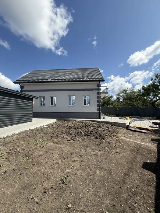Сучасний будинок «заїжджай і живи»    136 м²   Нова Балашівк