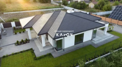 Продаж сучасного будинку в районі парку Перемоги