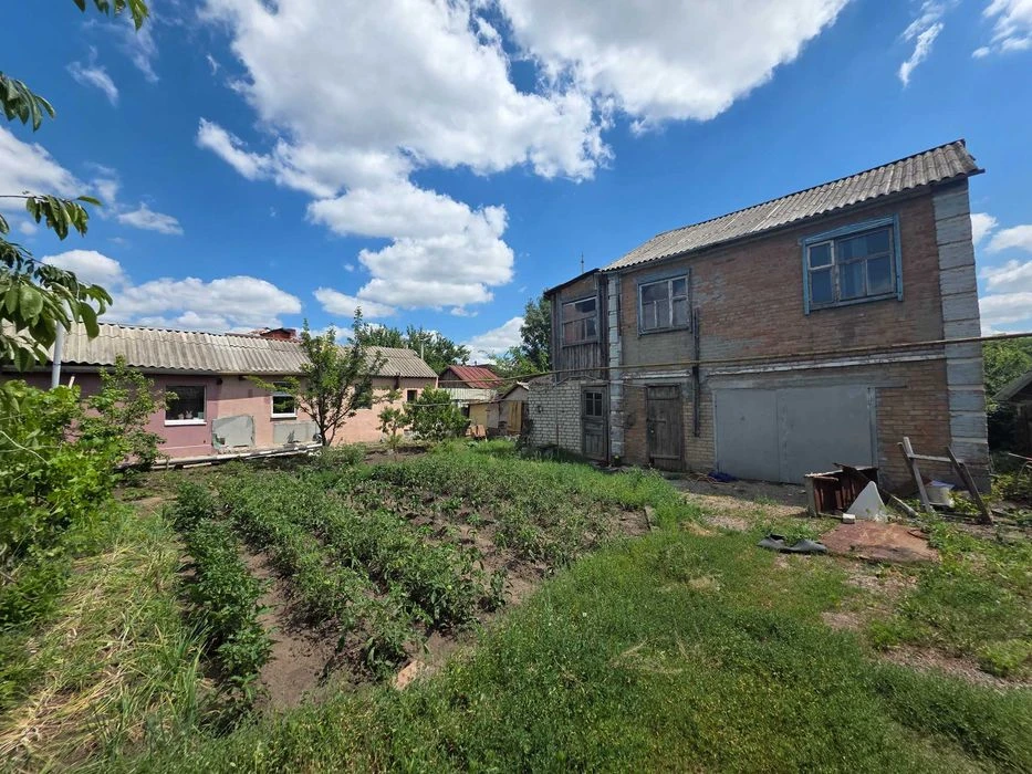 продам частину будинку на Олексіївці