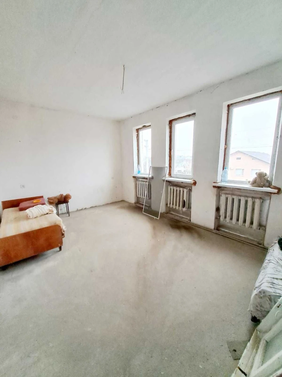 Продам міцний будинок 250 м2 р-н Жадова - Соколівка (царське