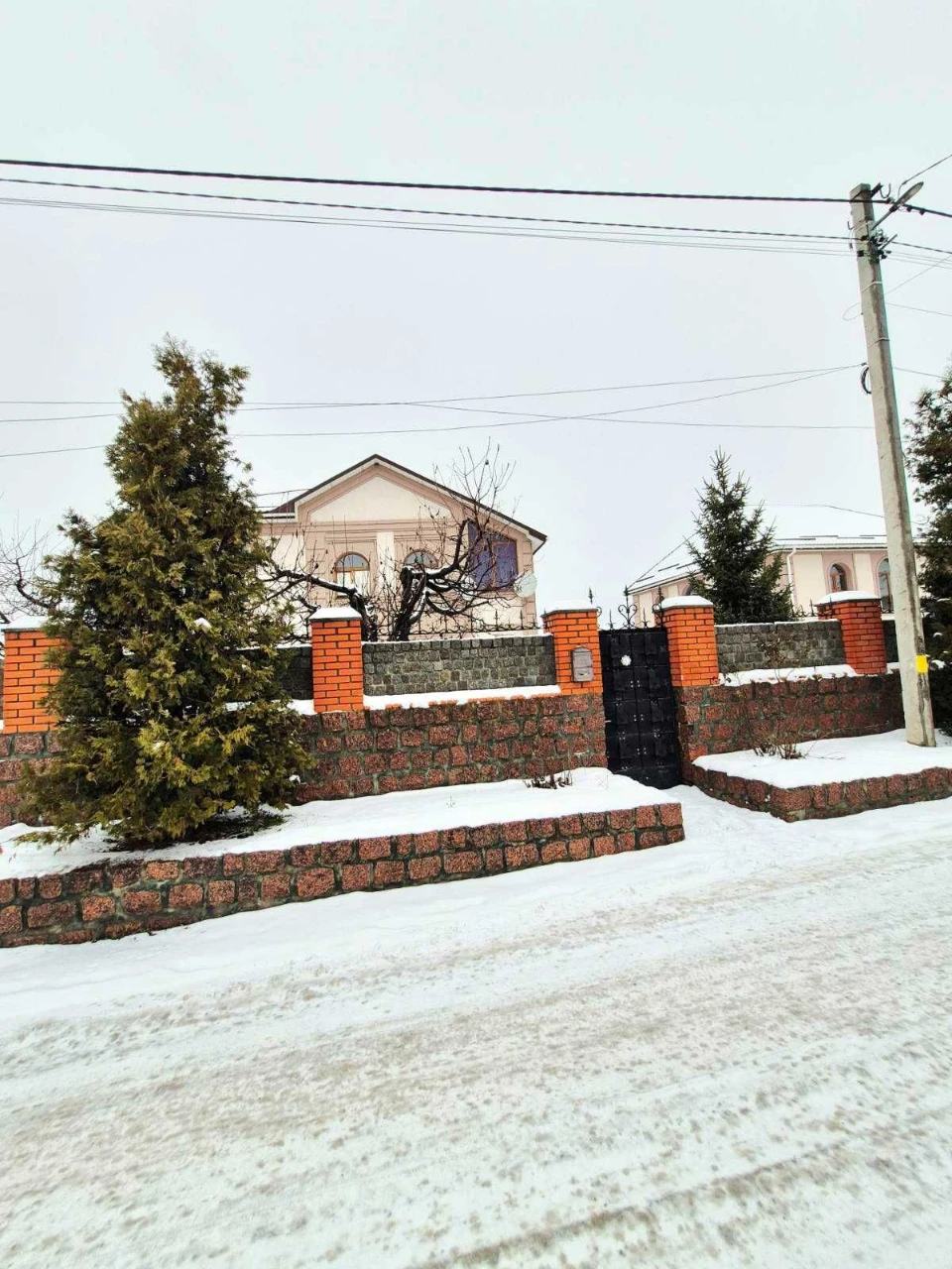Продам елітний будинок + двоповерхова лазня в подарунок. ТОР