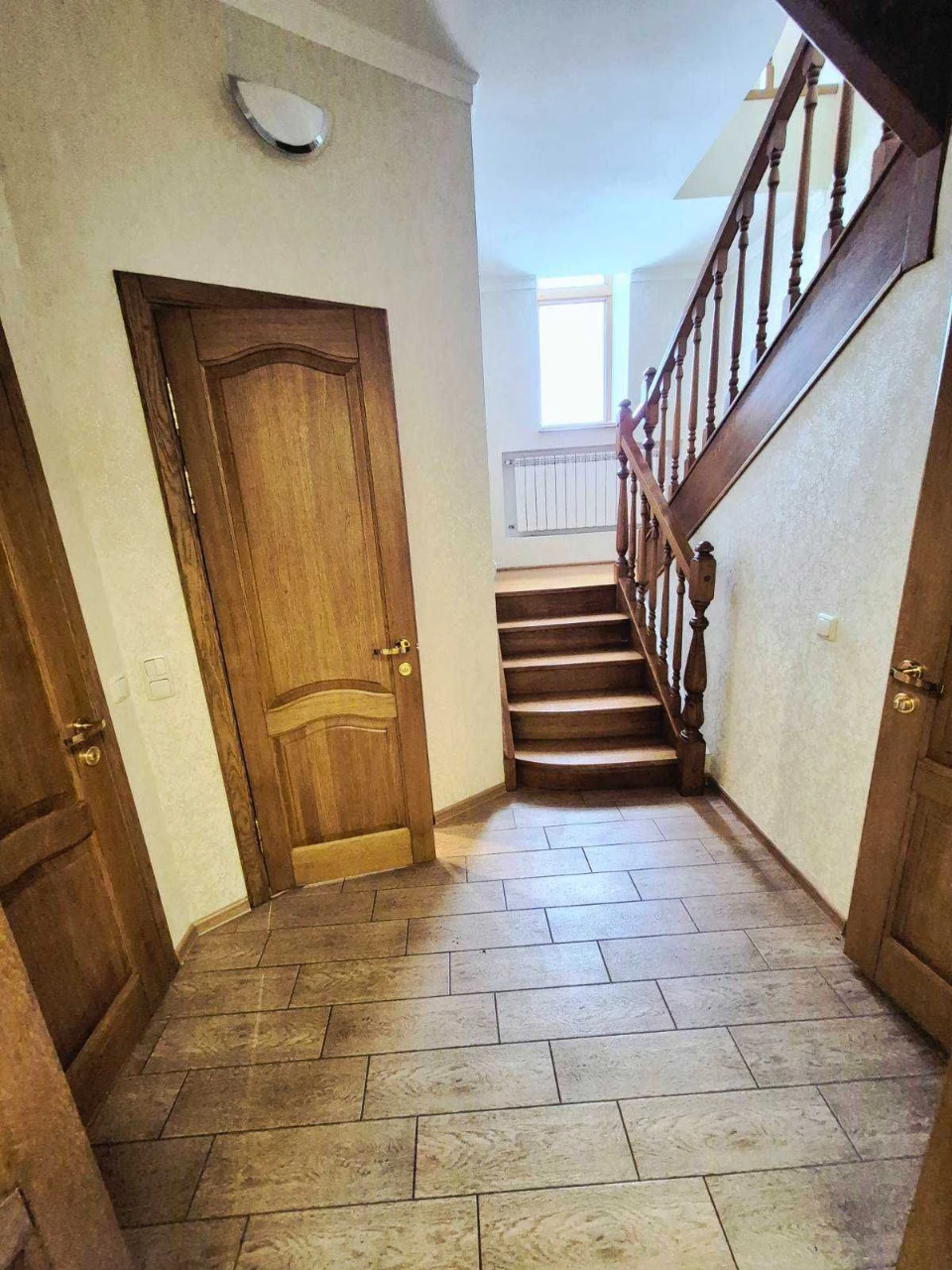 Продам елітний будинок + двоповерхова лазня в подарунок. ТОР