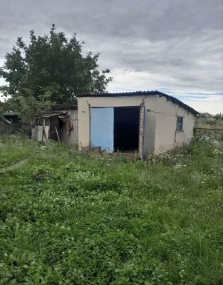 Продам будинок , 30 км від Хмельницького, по хорошій дорозі!