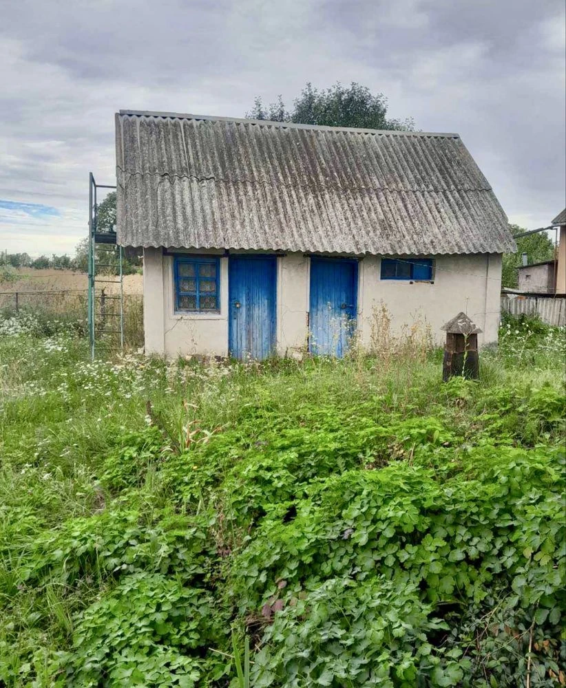 Продам будинок , 30 км від Хмельницького, по хорошій дорозі!