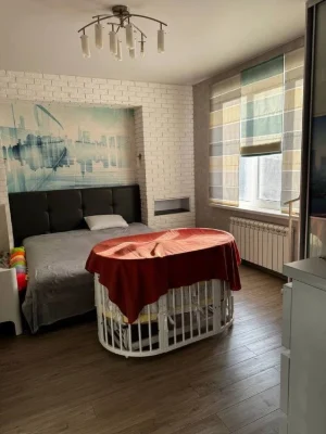 Суперовий великий будинок, відмінний стан - капітальний ремо