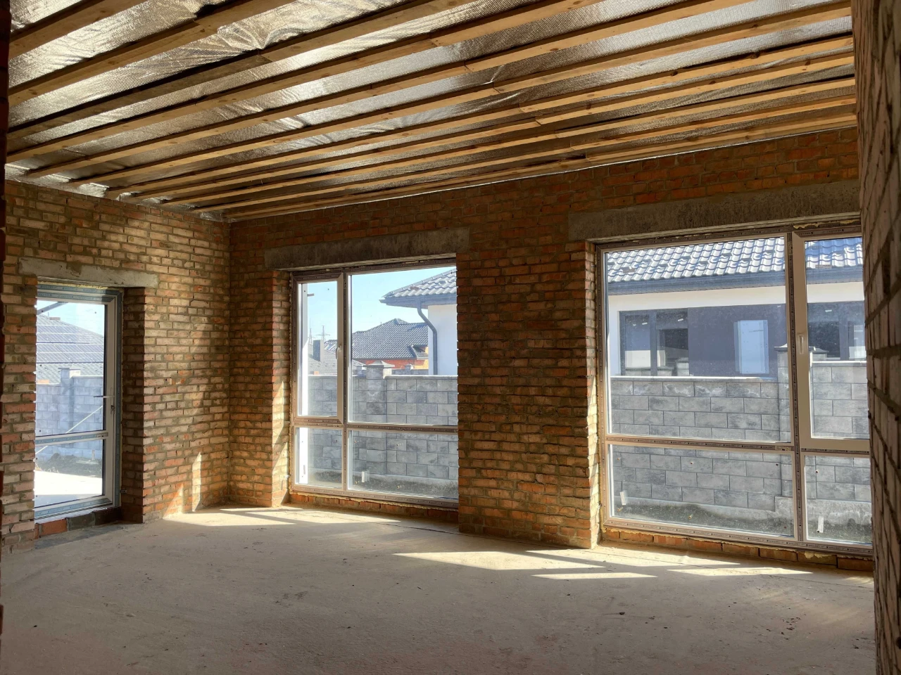 Продам американку 130м² з гаражем. Ділянка 7сот. Газ. Паркан